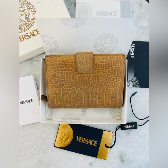 Versace Wallet - Picture 12 of 15
